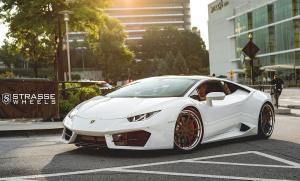 2018 Lamborghini Huracan LP580-2 on Strasse Wheels (SV1 Deep Concave FS)